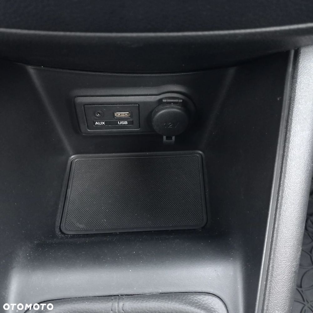 Hyundai ix20 1.6 BlueDrive Classic + - 13