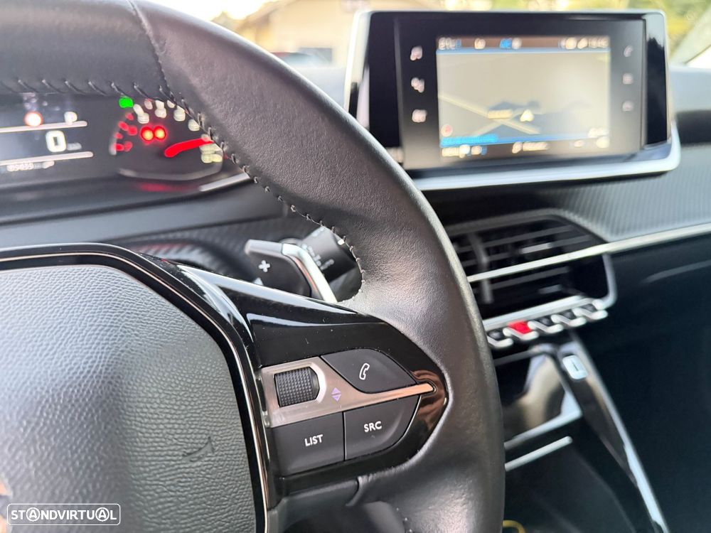 Peugeot 208 1.2 PureTech Allure Pack EAT8 - 20