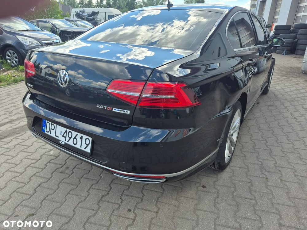 Volkswagen Passat 2.0 TDI BMT Highline DSG - 3