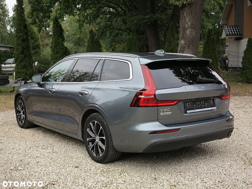 Volvo V60 D3 Momentum - 6