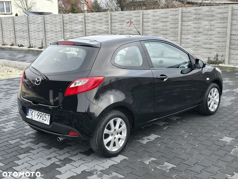 Mazda 2 - 3