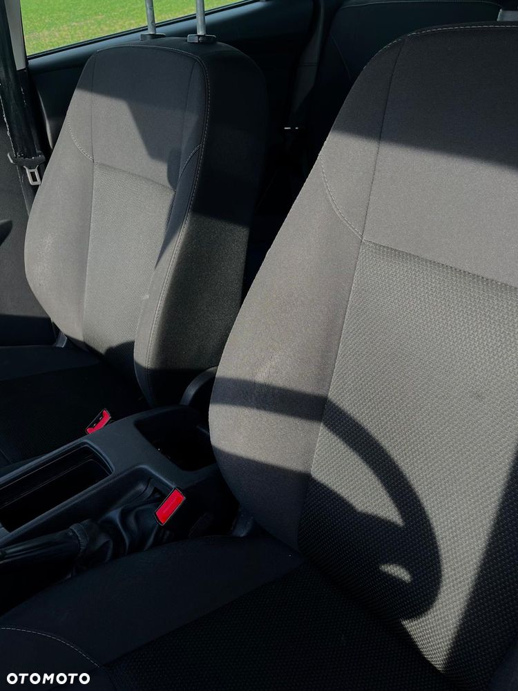 Ford Focus 1.6 TDCi DPF Start-Stopp-System SYNC Edition - 11