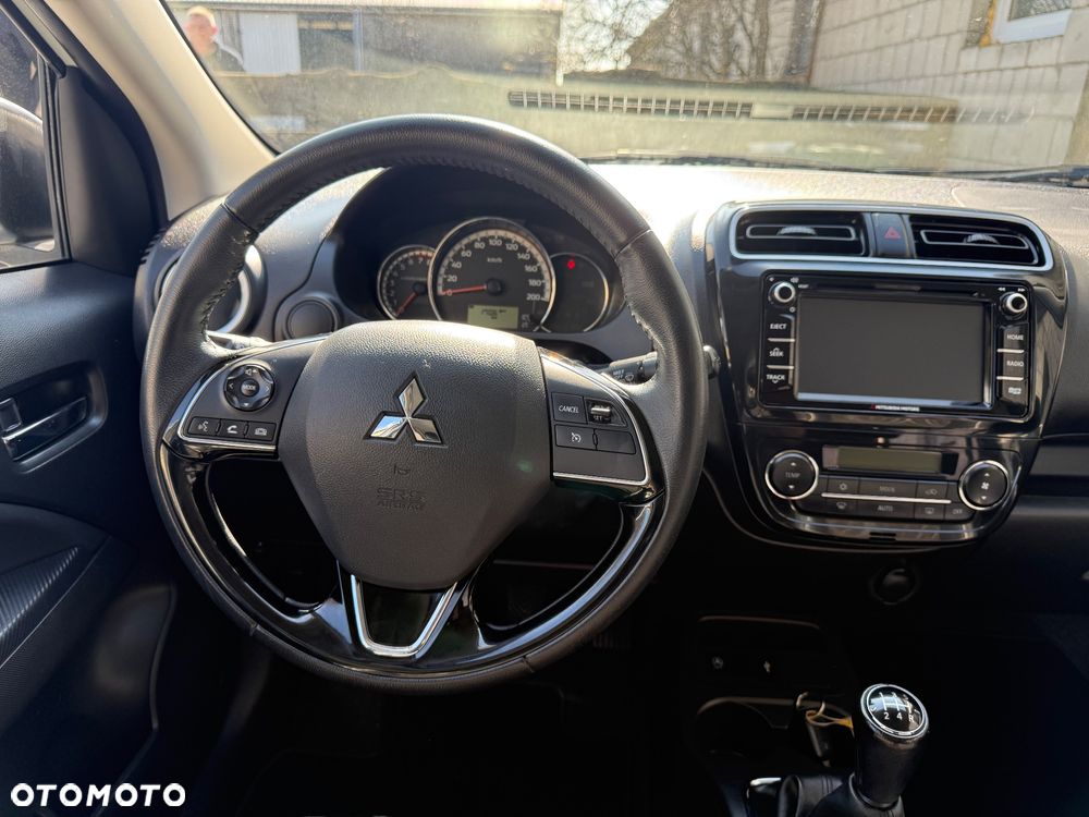 Mitsubishi Space Star 1.2 Intro Edition+ - 31