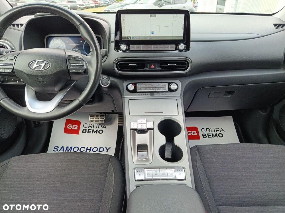 Hyundai Kona 64kWh Smart - 18