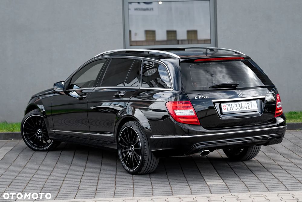 Mercedes-Benz Klasa C 250 CDI DPF Automatik BlueEFFICIENCY Special Edition - 9