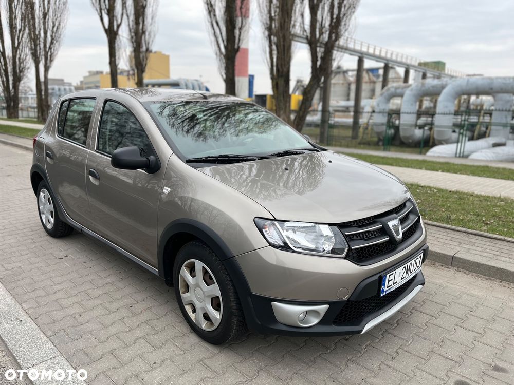 Dacia Sandero 1.2 16V - 1