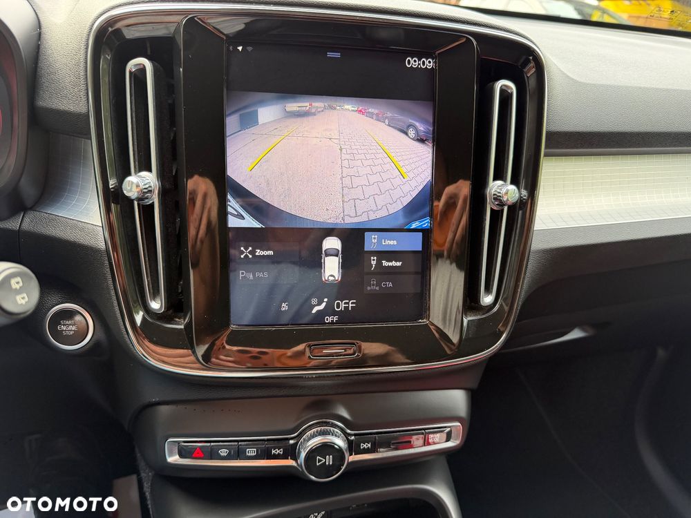 Volvo XC 40 - 18