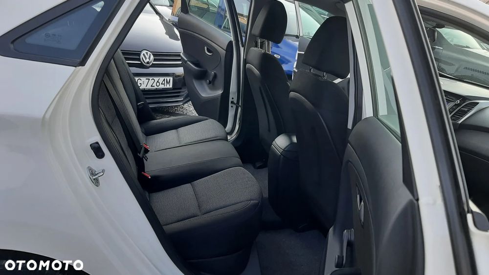Hyundai i30 1.4 CRDi Trend - 16