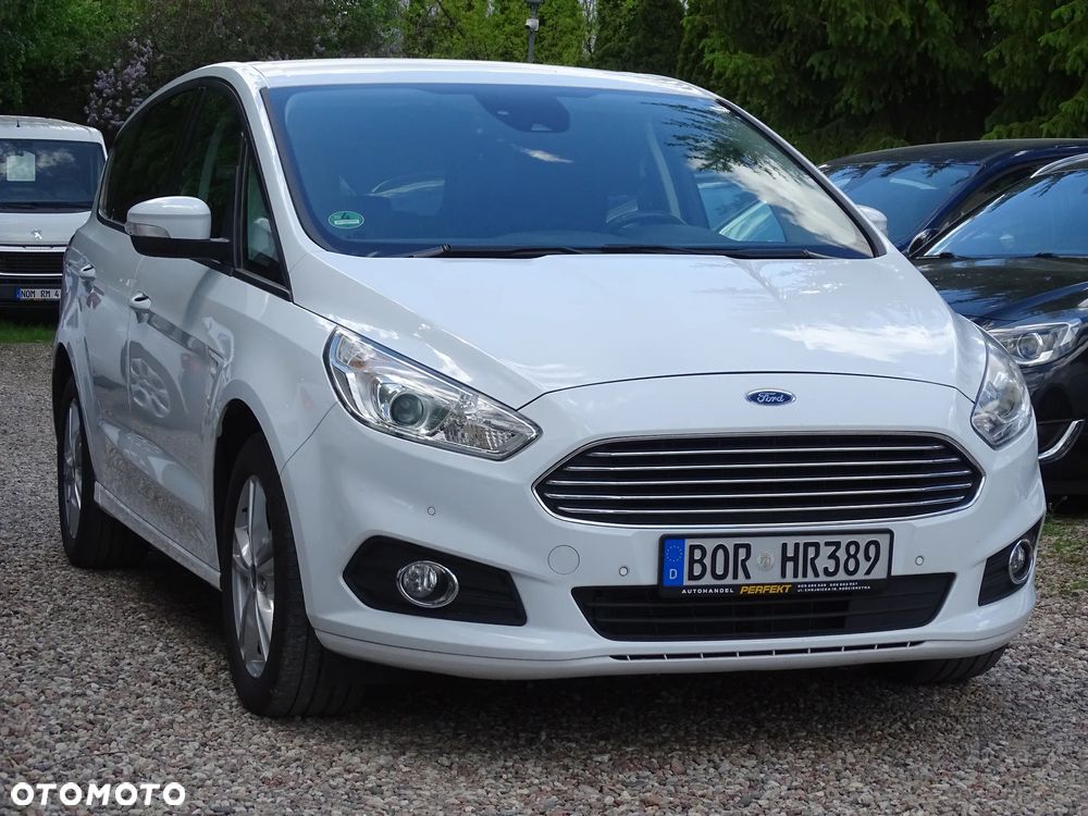 Ford S-Max - 8