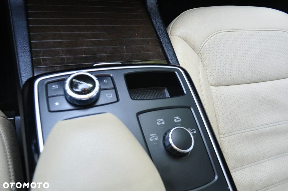 Mercedes-Benz GLE - 20