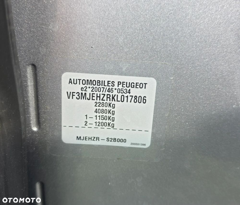 Peugeot 5008 2.0 BlueHDi GT S&S EAT8 - 38