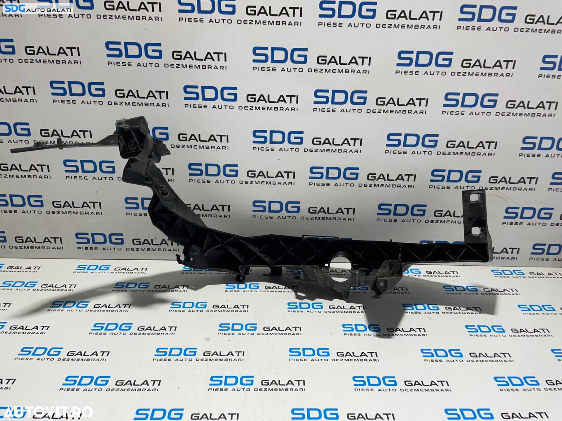 Suport Far Stanga BMW Seria 3 E90 E91 2004 - 2011 Cod 51647116707 7116707 [L2694] - 3