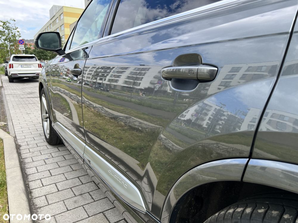 Audi Q7 50 TDI mHEV Quattro S Line Tiptr - 34