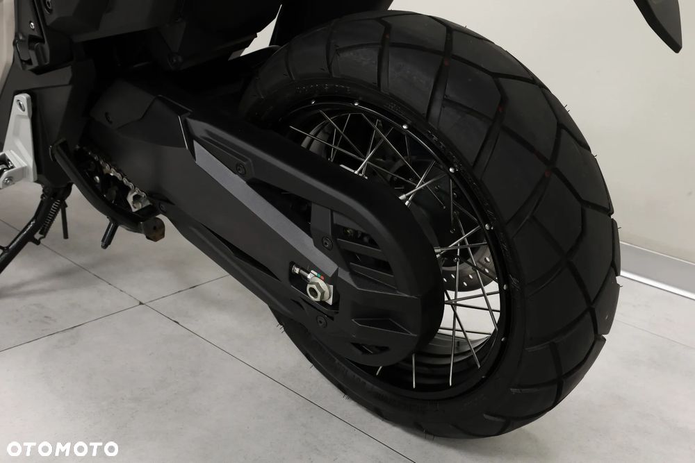 Honda X-ADV - 41