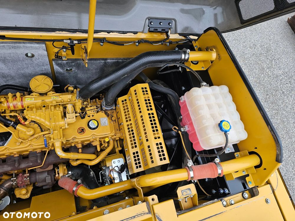 Caterpillar 323 EL - 17
