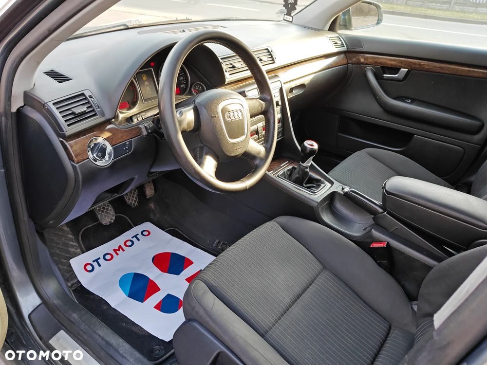 Audi A4 Limousine 2.0 TDI DPF - 7