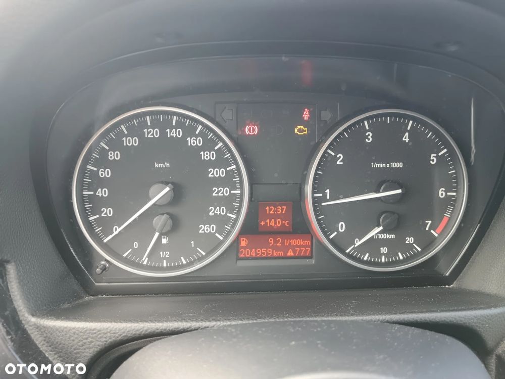 BMW Seria 3 318i Edition Exclusive - 9