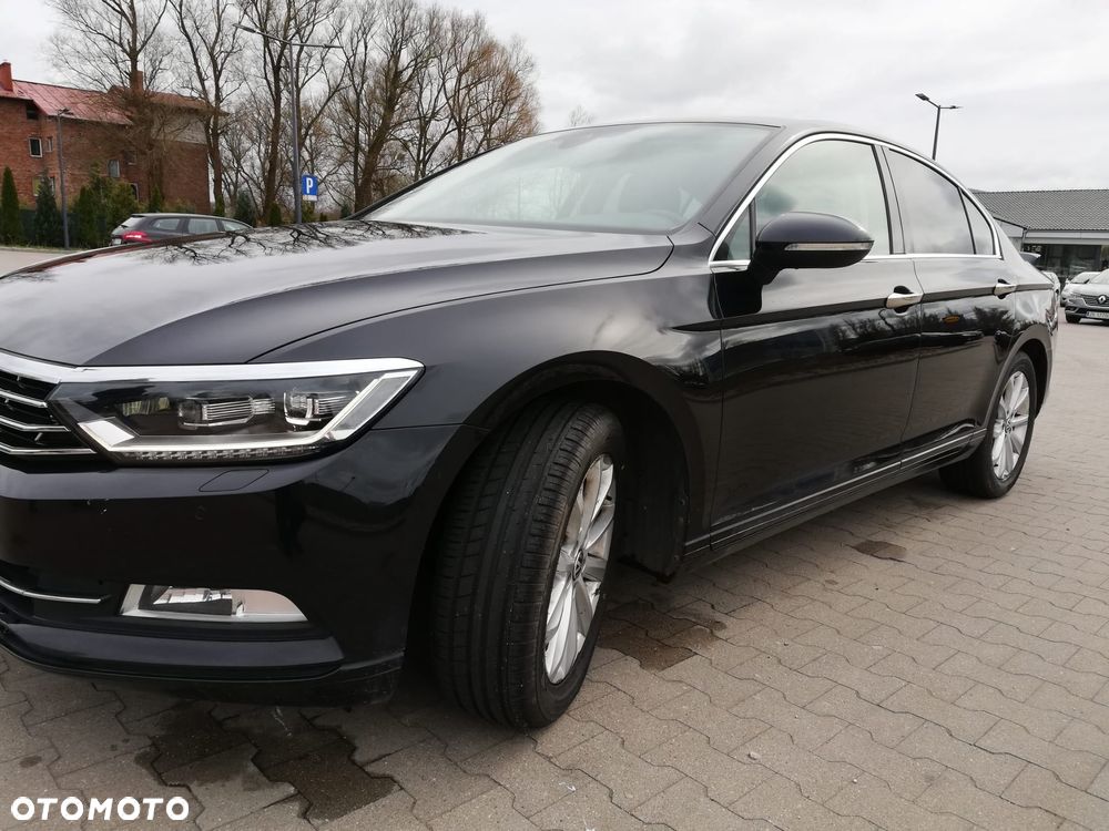 Volkswagen Passat - 6
