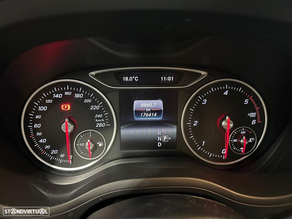 Mercedes-Benz B 180 CDi AMG Line Aut. - 28