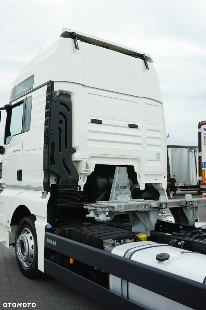 MAN TGX / 26.470 / ACC / E 6 / XXL /  BDF  7,15 M , 7,45 M , 7,82 M - 37