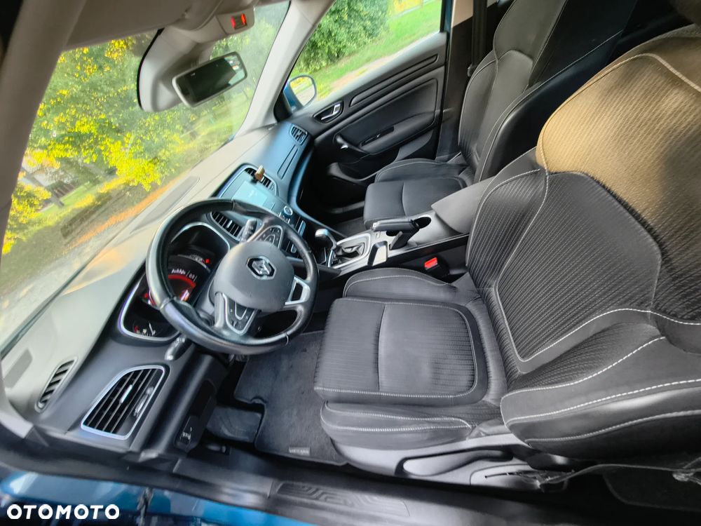 Renault Megane 1.5 dCi Limited EDC EU6 - 12