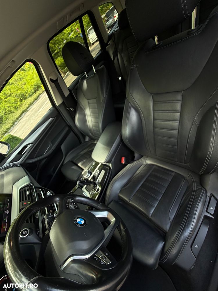BMW X3 xDrive20d AT MHEV - 37