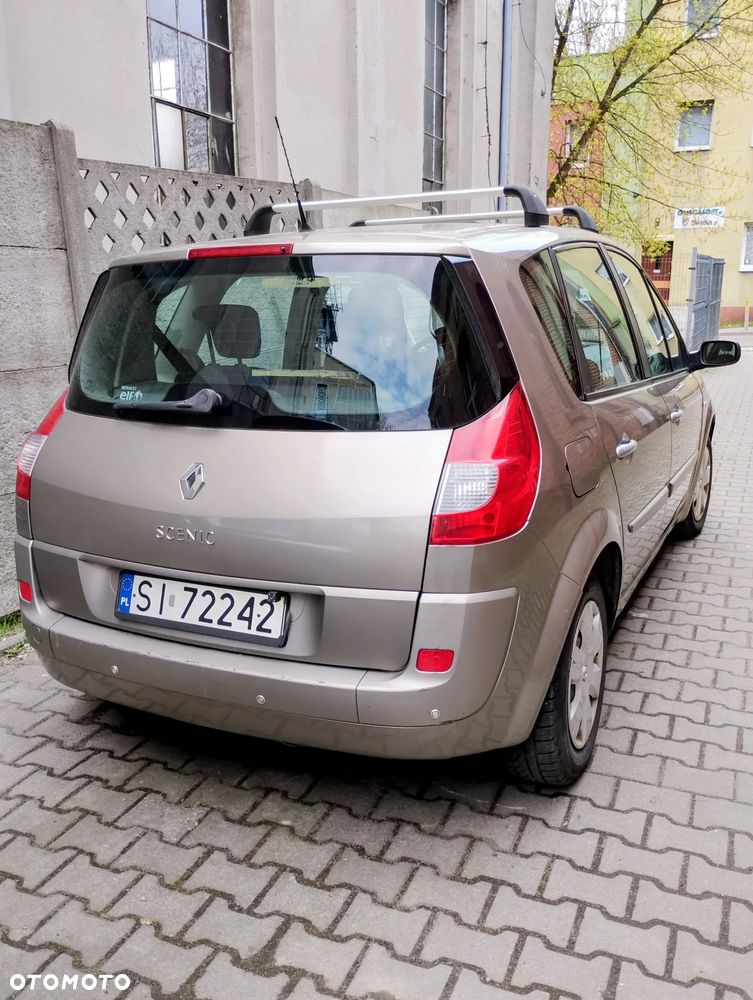 Renault Scenic 1.6 16V Authentique - 5