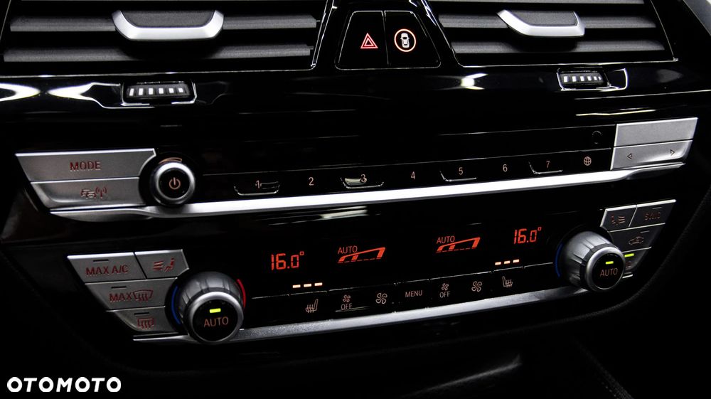 BMW Seria 5 530i xDrive mHEV M Sport sport - 28
