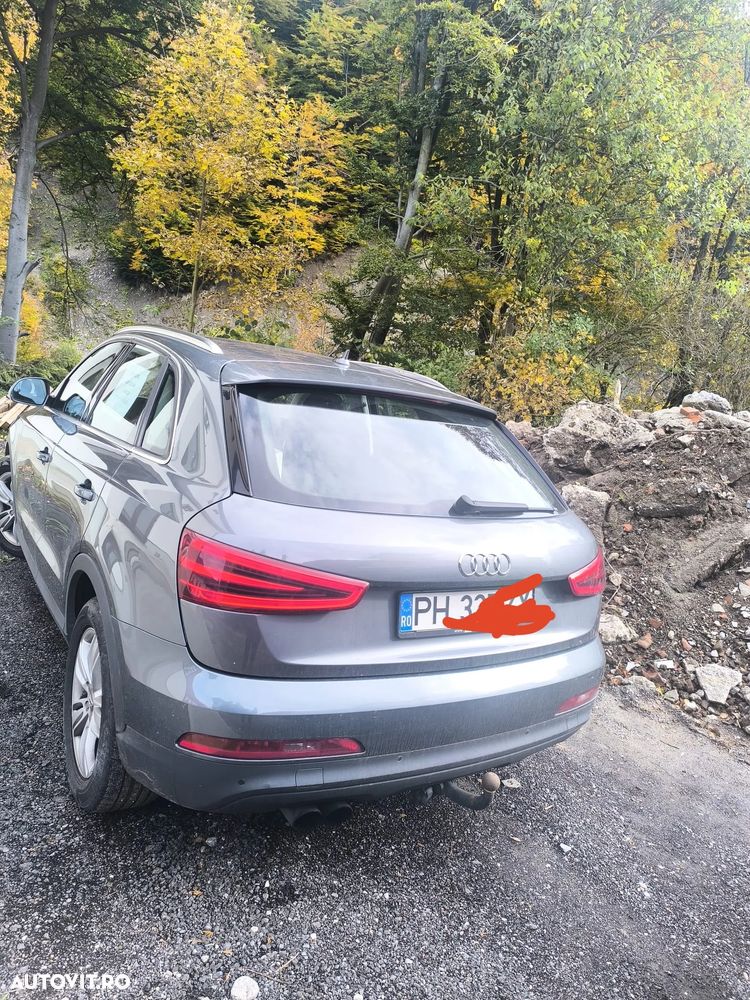 Audi Q3 2.0 TDI S tronic - 6