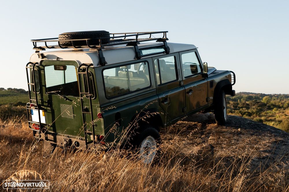 Land Rover Defender 110 2.5 TD5 Metal Top - 4