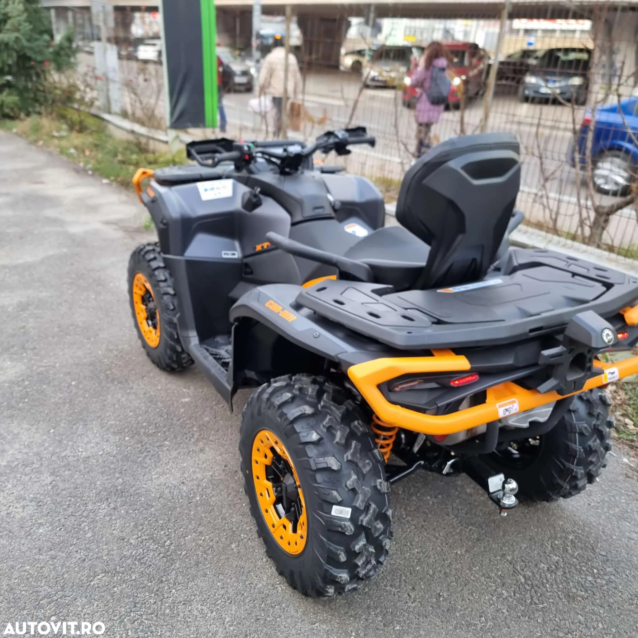Can-Am Outlander Max - 8