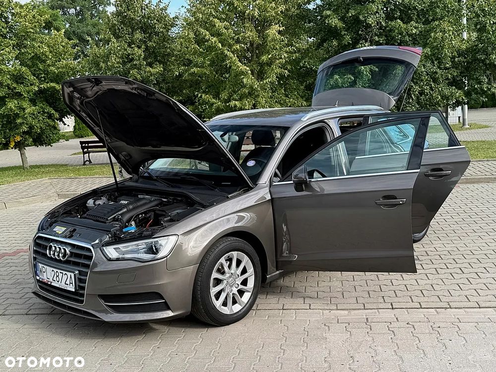 Audi A3 Sportback 1.4 TFSI Attraction - 35