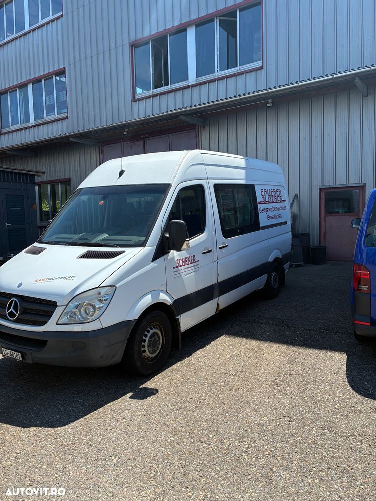 Mercedes-Benz Sprinter - 1