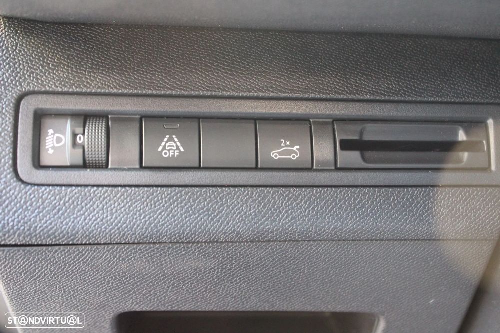 Peugeot 5008 PureTech 130 EAT8 Stop & Start Allure - 22