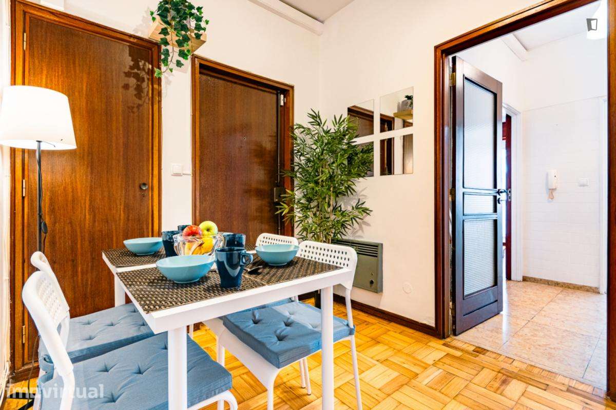 Quarto - localizado em Ramalde Porto - Grande imagem: 4/14