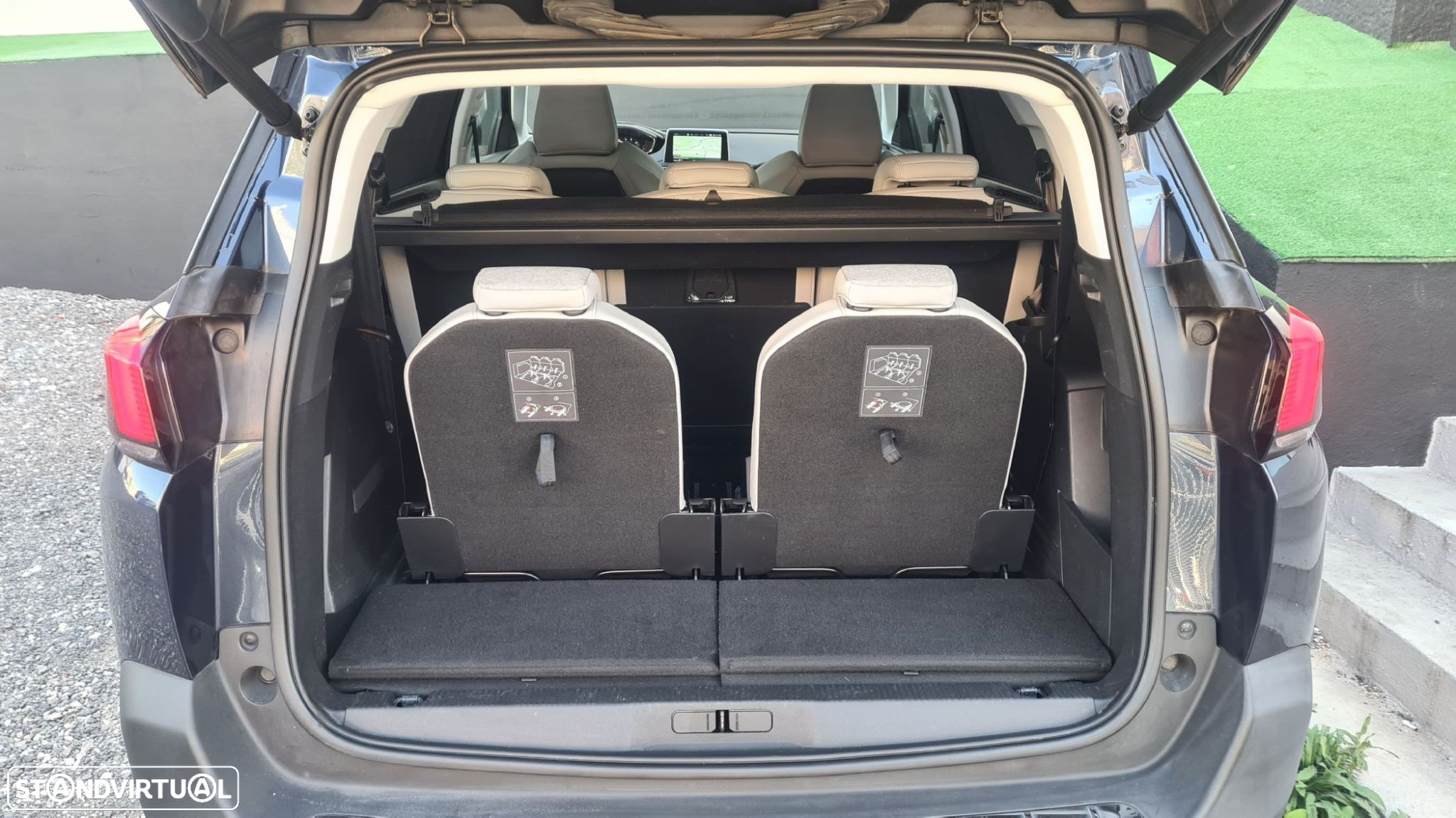 Peugeot 5008 1.5 BlueHDi Allure EAT8 - 57