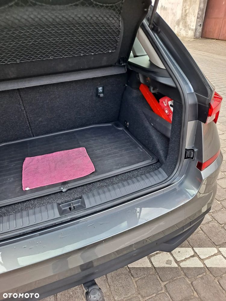 Skoda Kamiq 1.0 TSI Active - 10