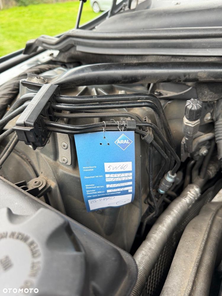 BMW Seria 5 525i - 14