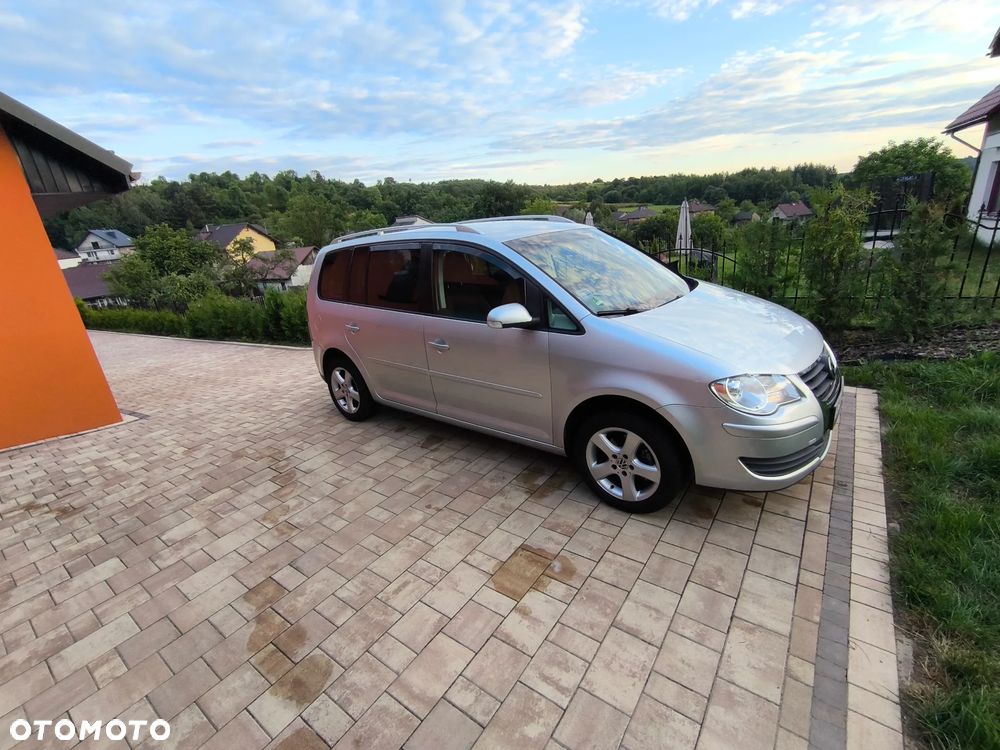 Volkswagen Touran 1.6 United - 2