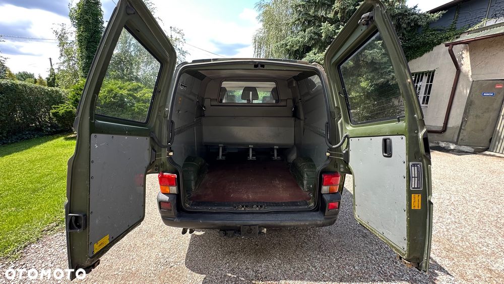 Volkswagen T4 SYNCRO 4x4 - 18