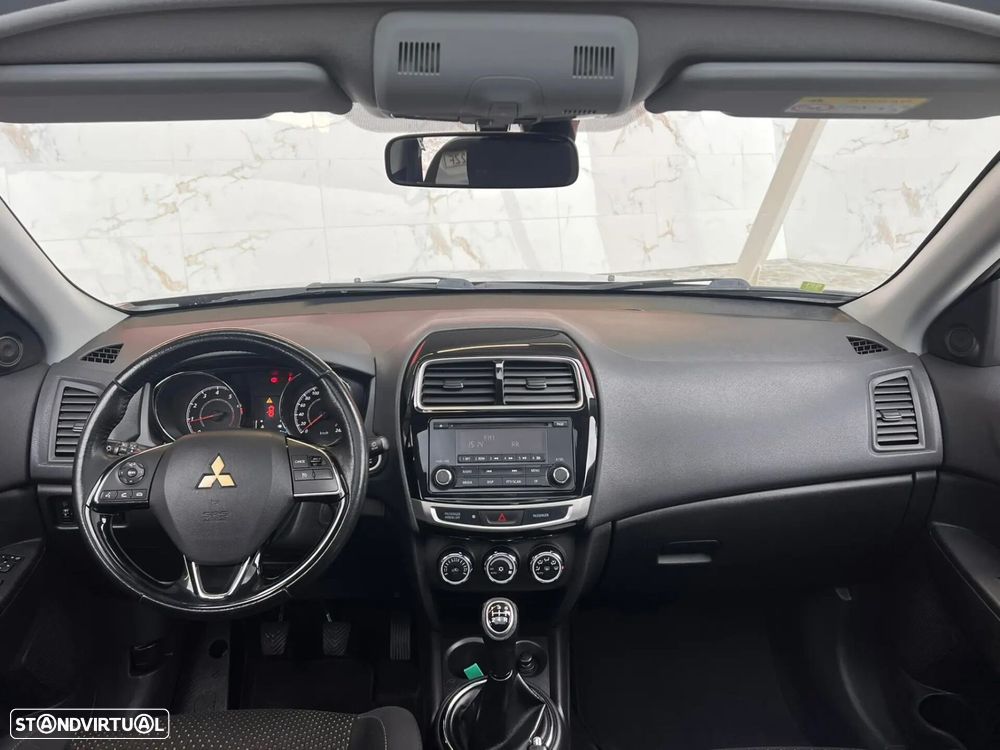 Mitsubishi ASX 1.6 MIVEC Intense Connect Edition - 6