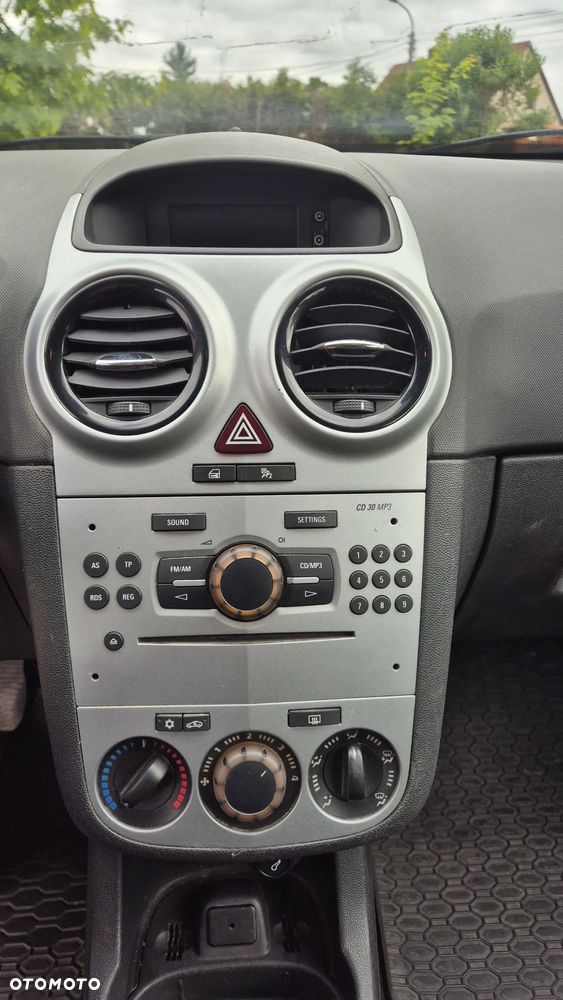 Opel Corsa - 6