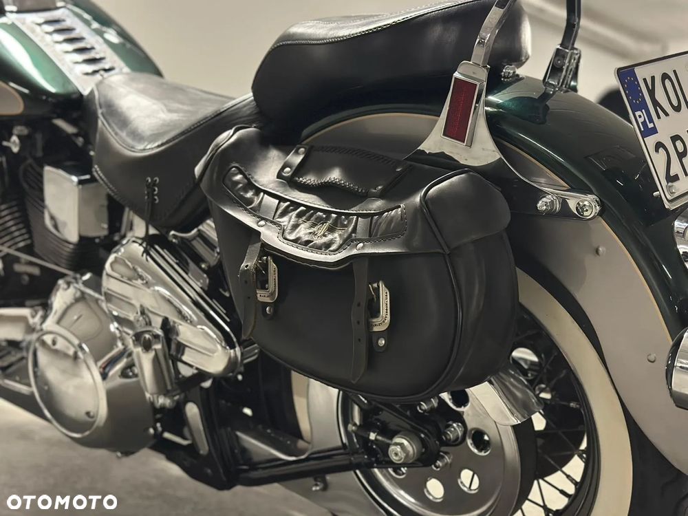 Harley-Davidson Softail Heritage Classic - 13