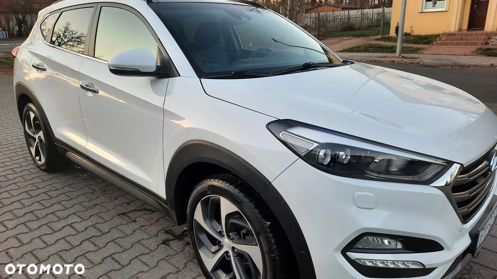 Hyundai Tucson blue 1.7 CRDi 2WD DCT Premium - 12