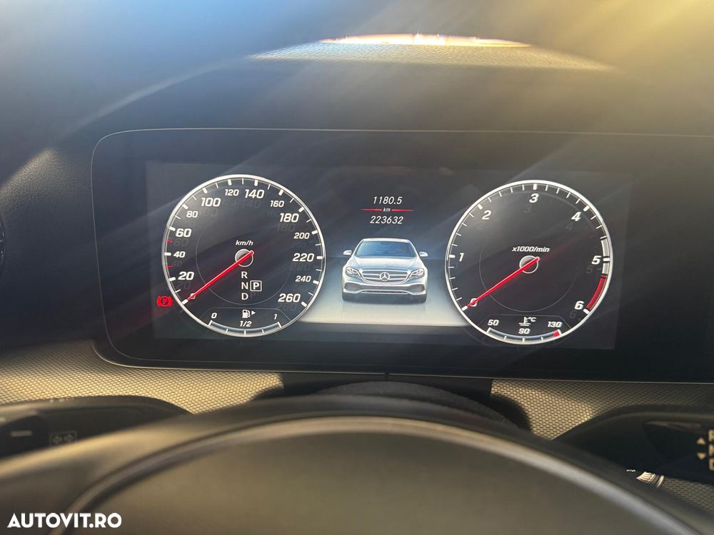 Mercedes-Benz E 220 d 4MATIC Aut. - 8