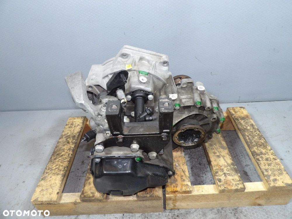 SKODA RAPID 1.6TDI SKRZYNIA BIEGÓW MANUALNA RSY - 1