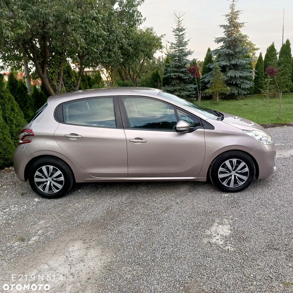 Peugeot 208 1.4 VTi Active - 28