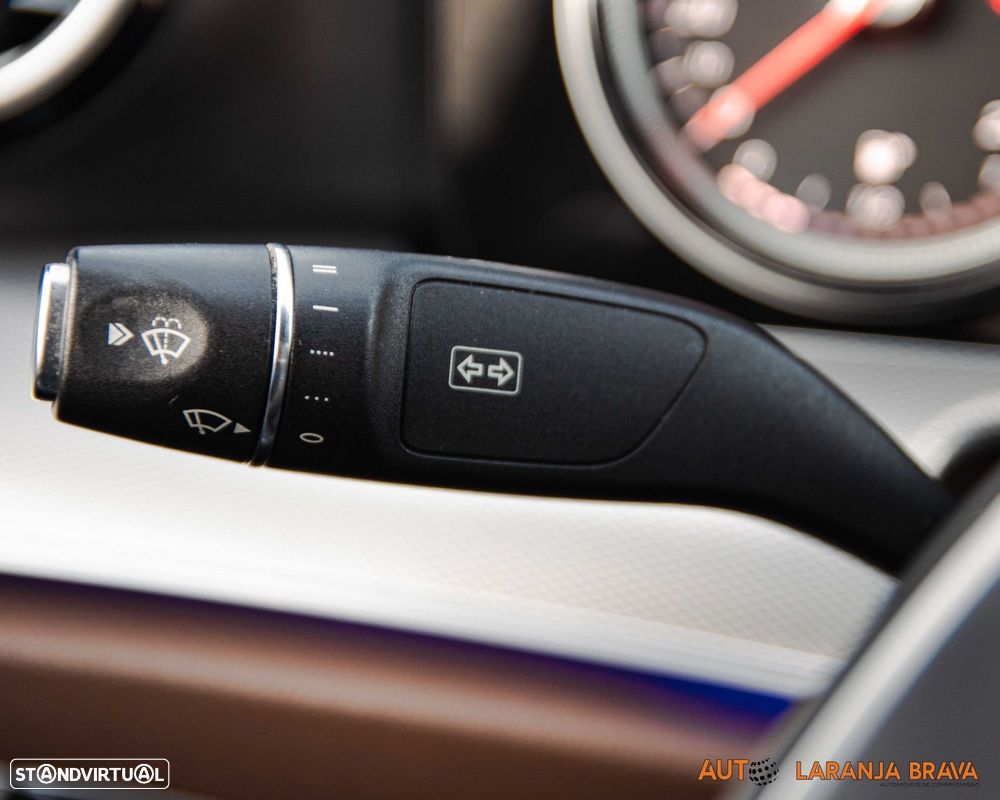 Mercedes-Benz E 220 d Exclusive - 25