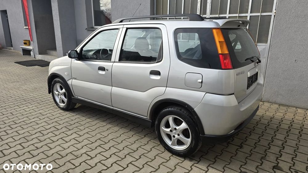 Suzuki Ignis 1.3 4x4 X-45 - 4