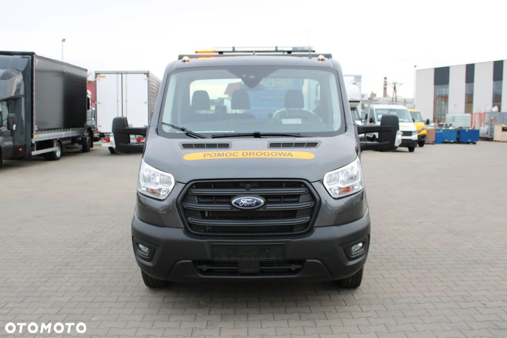 Ford Transit - 8